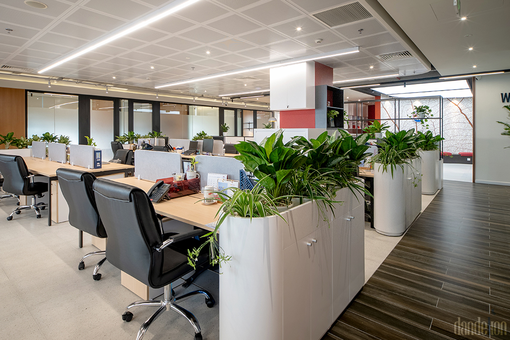 HL shared working area – spacious and connected layout